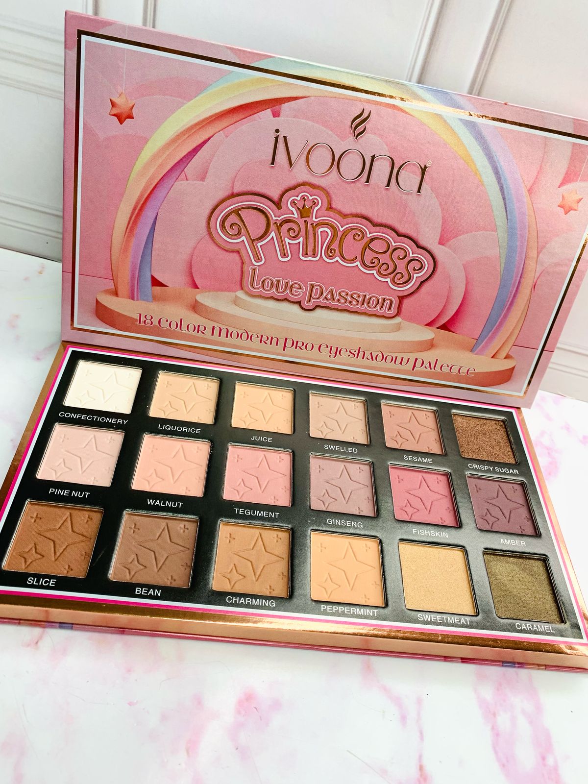 PALETA DE SOMBRAS PRINCESA LOVE 18 TONOS IV-ES06